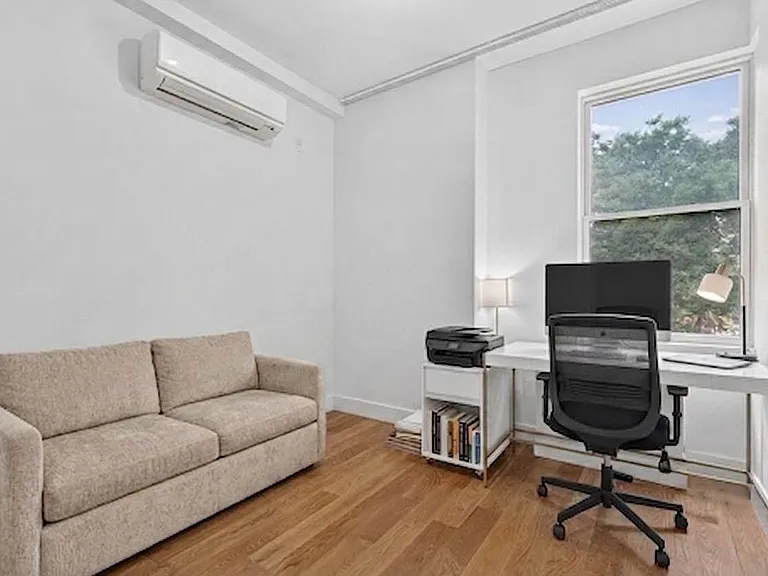 906 Prospect Pl #2B — Photo 6