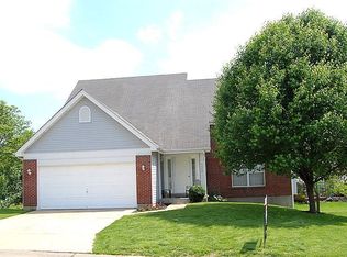 4666 Hickory Ridge View Ct, Eureka, MO 63025