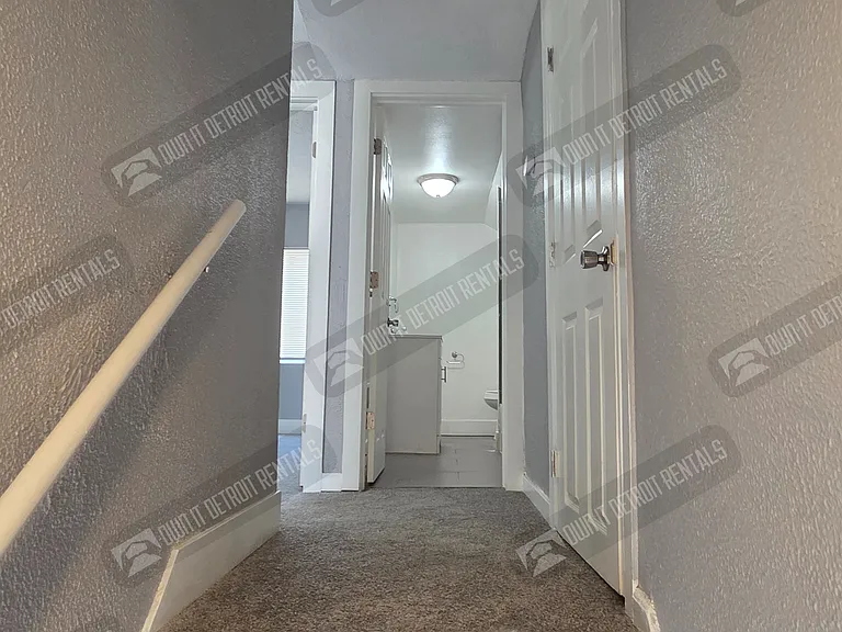 4810 Lenox St — Photo 25