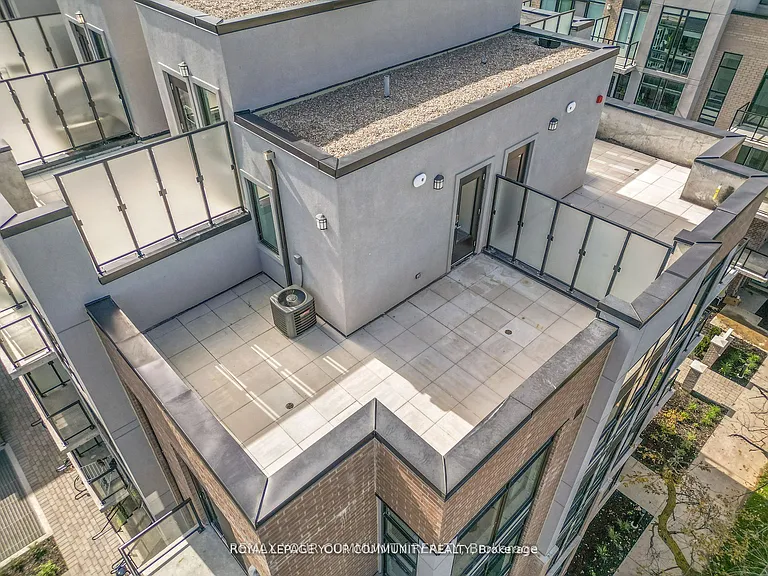 851 Sheppard Ave W #11 — Photo 6