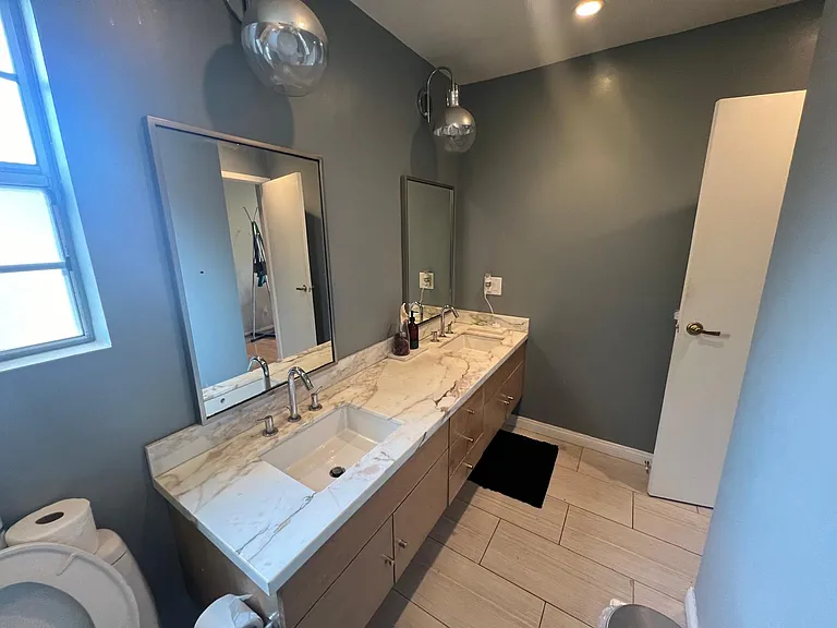 2848 Westwood Blvd — Photo 10