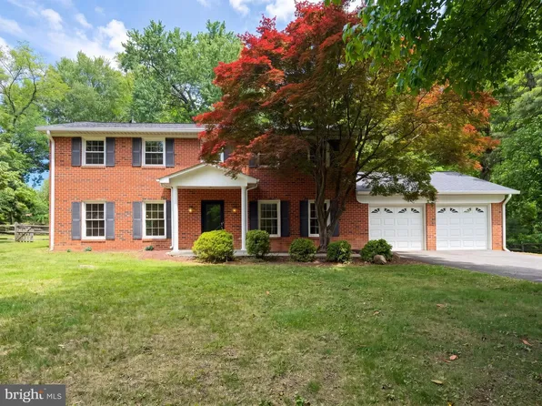 3211 Fox Mill Rd, Oakton, VA 22124