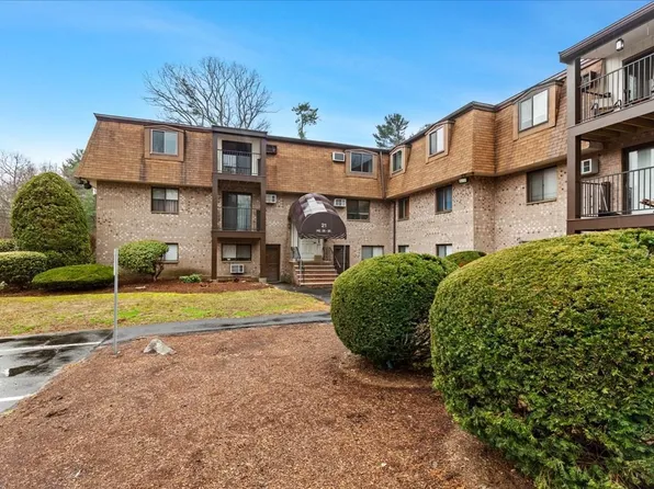 21 Erick Rd APT 32, Mansfield, MA 02048