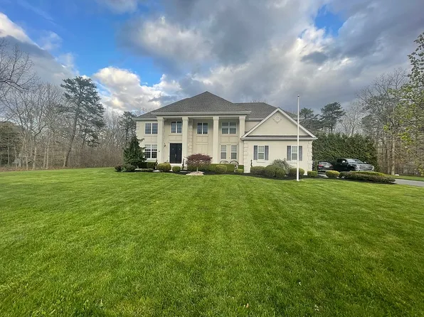 9 Meadow Run Ct, Jackson, NJ 08527