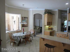 5th image of 111 Island View Dr