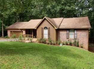 5714 Pipsissewa Dr, Flowery Branch, GA 30542