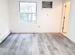 134 173rd St #1, Jamaica, NY 11434