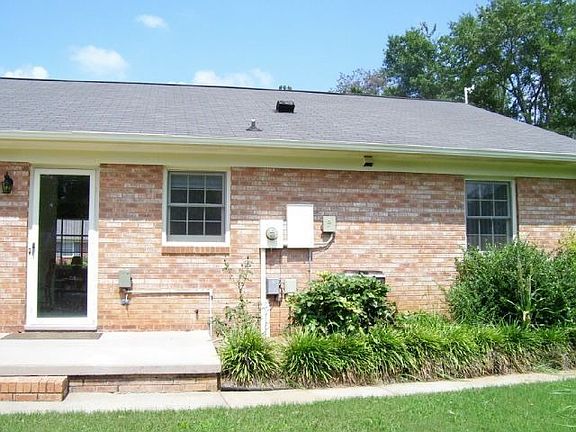 2nd image of 118 Lattimore St APT 1
