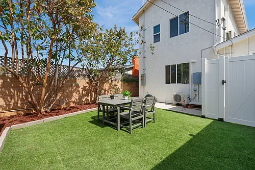 3722 Ben St Photo 1