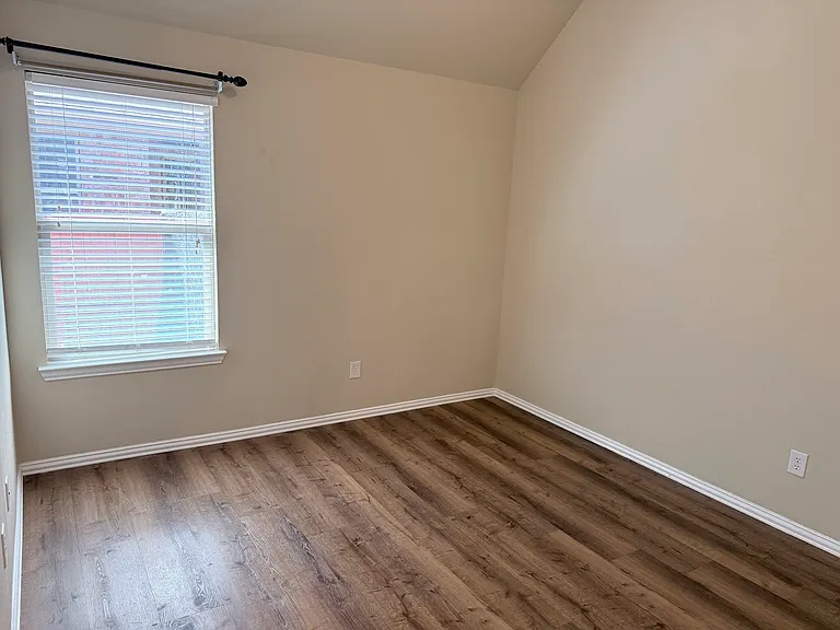2612 Patriot Dr — Photo 25