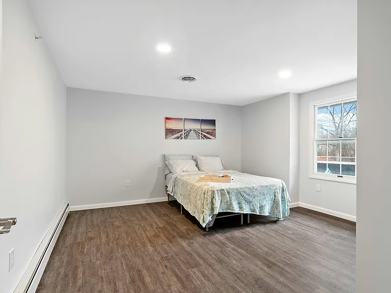 3527 Vienna St #6 — Photo 7