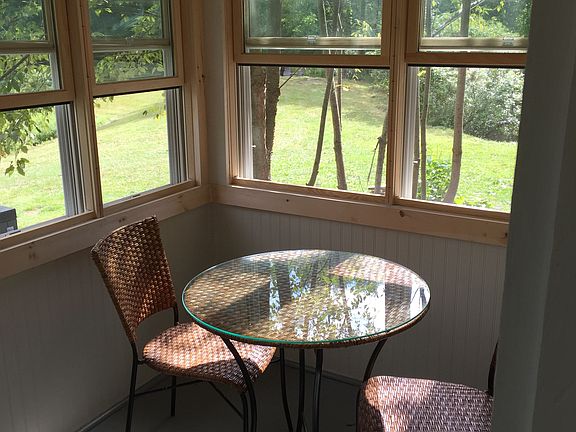 3-season screened porch/mud room
