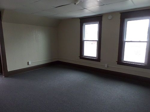 2nd image of 1018 22nd St