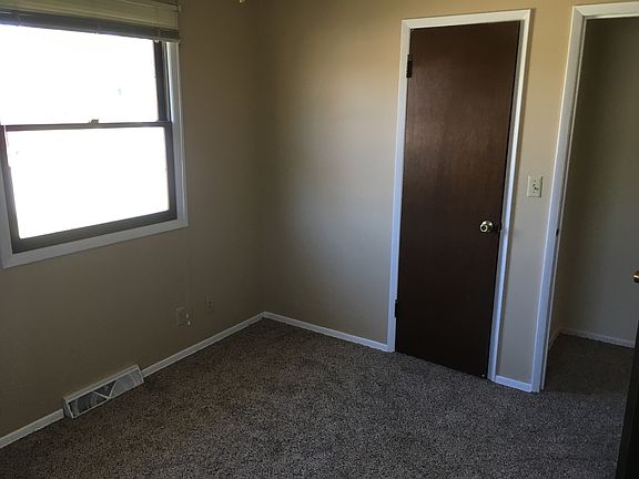 5th image of 1313 Sunny Hill Ct