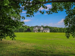 64 Cranbury Neck Rd, Cranbury, NJ 08512