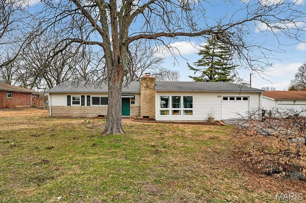 39 Airshire Pl photo 1