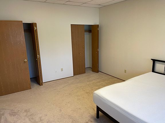 4th image of 7339 NE 175th St #2