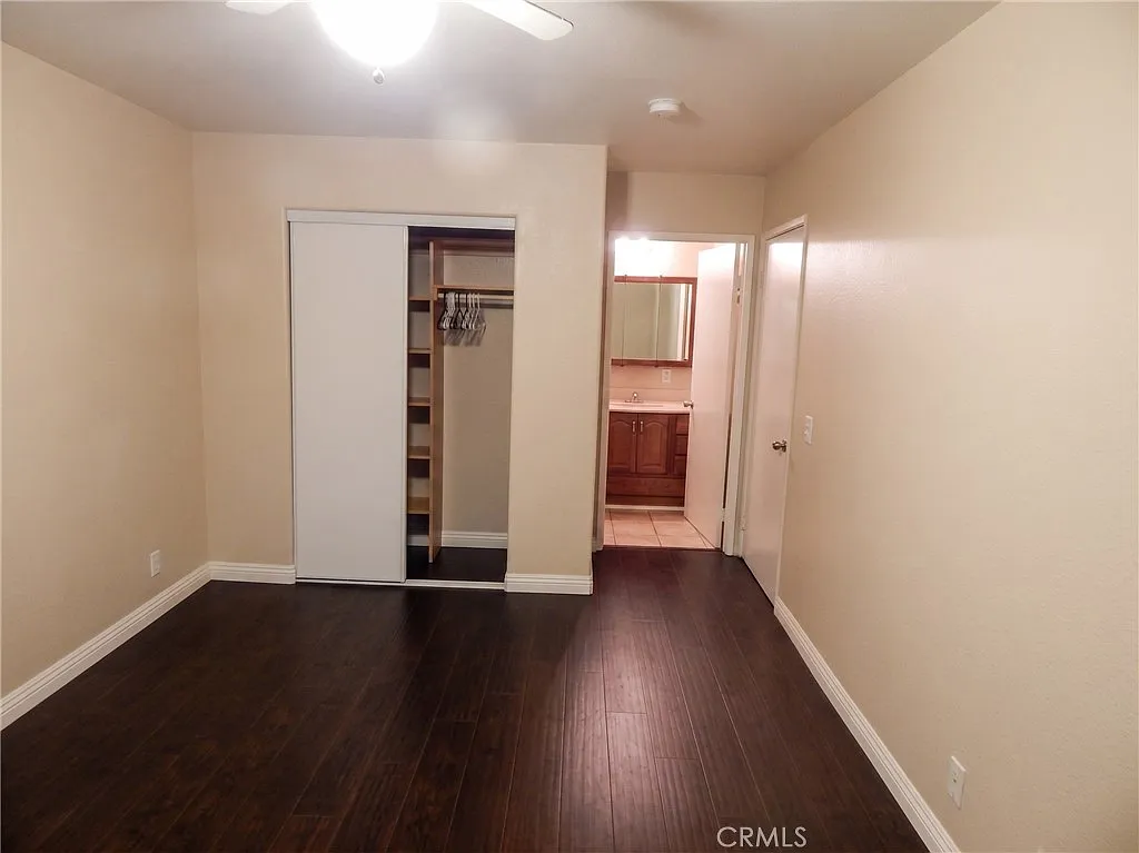 2 bed, 1000 sqft, $2,850 — Photo 4