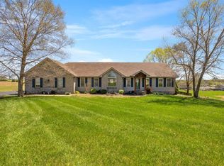 4138 Old Munfordville Rd, Cave City, KY 42127