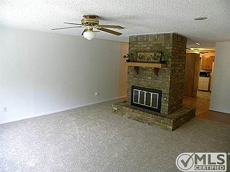 2nd image of 4105 Buckthorn Ct