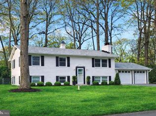 1106 Mainsail Dr, Annapolis, MD 21403