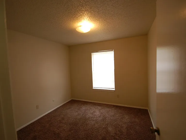 2238 Seville Ct #2238 — Photo 10