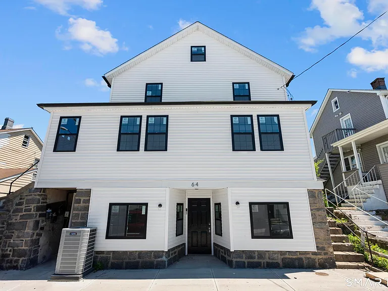 64 Soundview Ave #1 — Photo 22