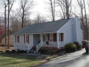 1st image of 8017 Fallbrooke Dr