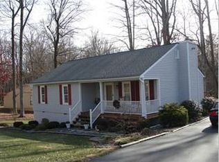 8017 Fallbrooke Dr, North Chesterfield, VA 23235