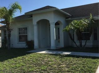 2461 SW Monterrey Ln, Port Saint Lucie, FL 34953