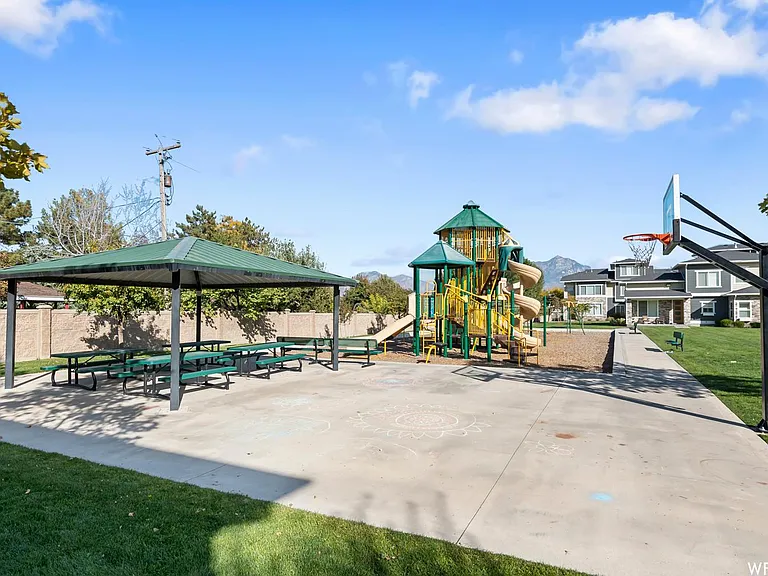 1752 W Pirgos Ln — Photo 25