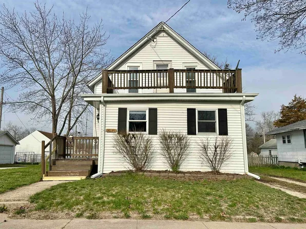 1216 Garfield Ave, Beloit, WI 53511