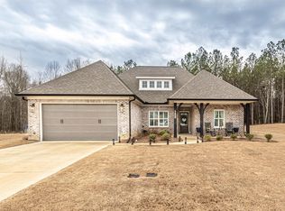 1648 Cherokee Ridge Dr, Union Grove, AL 35175