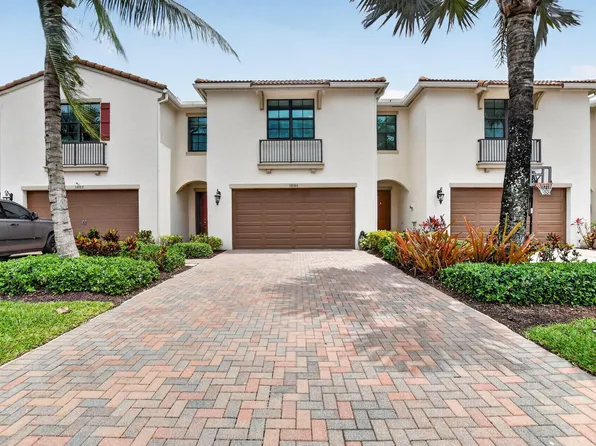 10106 Akenside Dr, Boca Raton, FL 33428