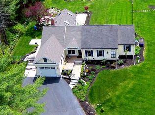 10 Rona Ln, Wrentham, MA 02093