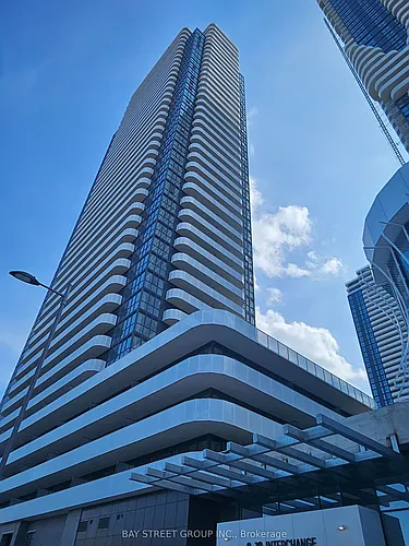 28 Interchange Way Photo 1