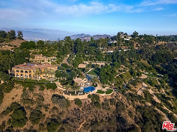 2nd image of 12300 Mulholland Dr