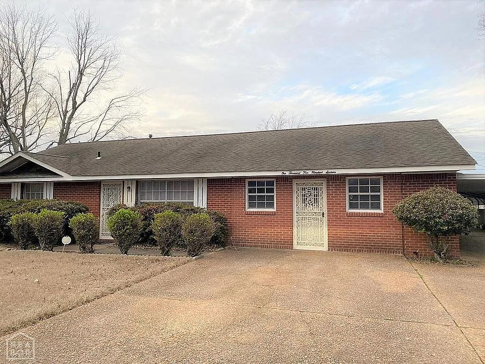 1st image of 1416 N Lee Cir