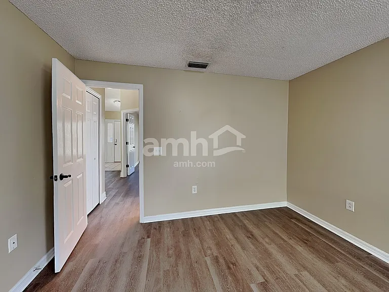 6785 Bermuda Ave — Photo 15