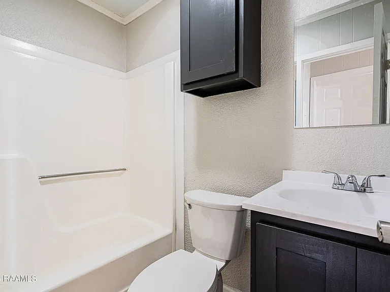 314 Deare St #27 — Photo 5
