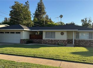 638 Roosevelt Rd, Redlands, CA 92374
