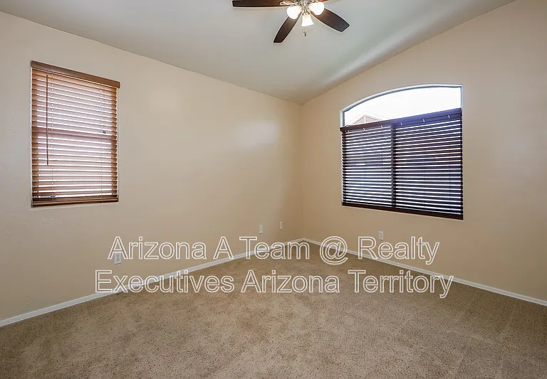 10489 E Bonpland Willow Dr — Photo 13