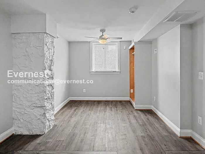 2438 Callow Ave — Photo 8