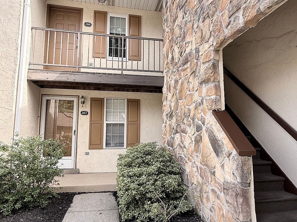 268 Valley Stream Lane