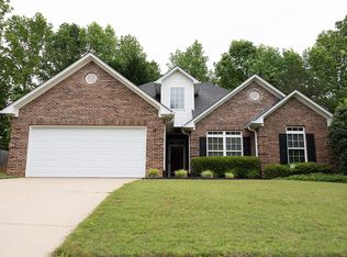 413 N Sweetwater Hills Dr, Moore, SC 29369
