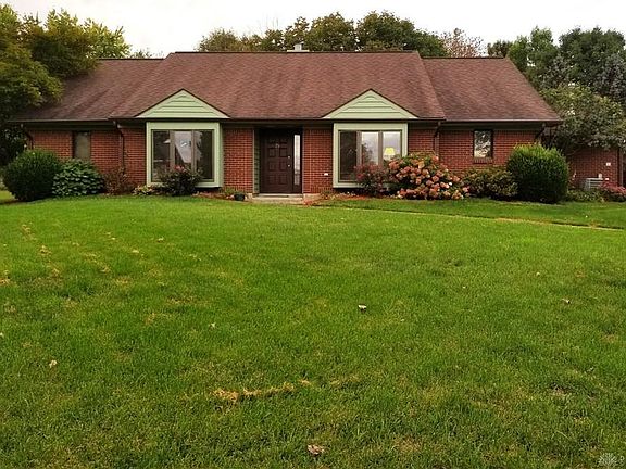 3rd image of 25 Heather Pl