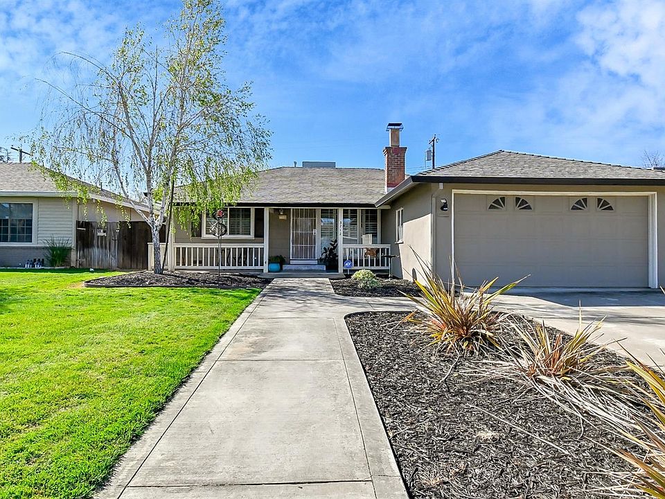 1st image of 3712 Gratia Ave