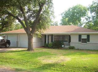 1234 Neches Ave, Port Arthur, TX 77642