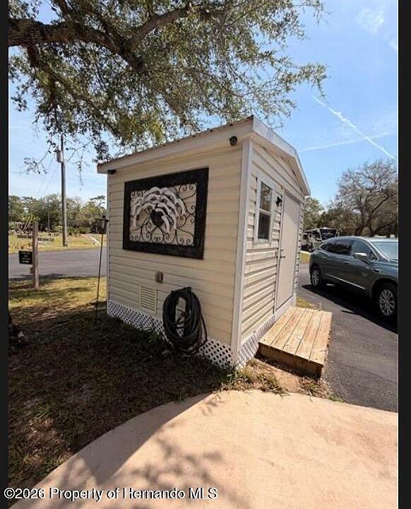 2nd image of 10173 N Suncoast Blvd