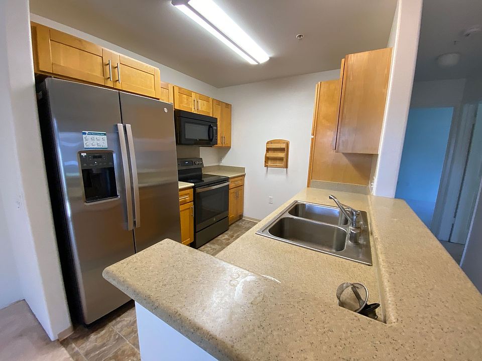 1st image of 91-1009 Kamaaha Ave APT 505